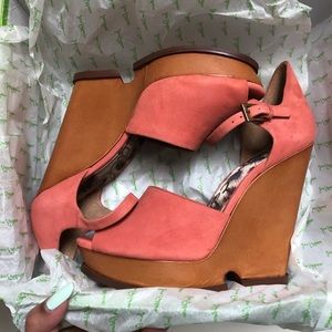 Sam Edelman suede wedge sandals Sz 8 NEW in box